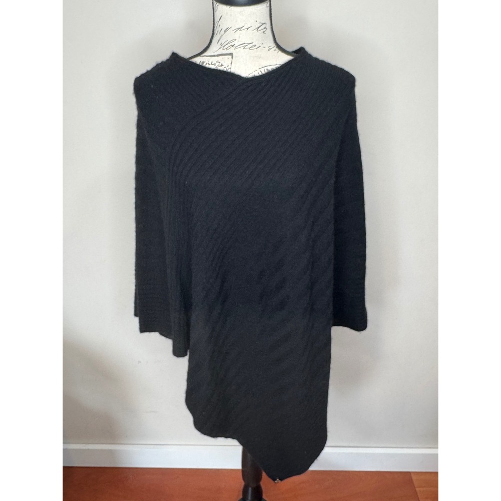 Beryll Black Cashmere Ribbed Knit Poncho One Size 100% Cashmere